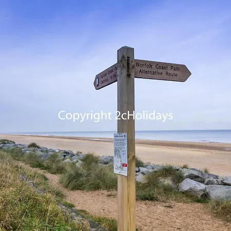 Lovely 8 Berth Caravan Nearby Scratby Beach In Norfolk Ref 50021F Great Yarmouth Exterior photo